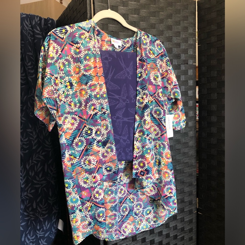 Outfit NWT — LuLaRoe Bianka 3 and Cassie large